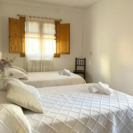 Vut Casa Orrios, En El Centro De Alcaniz. Vakantiehuis *